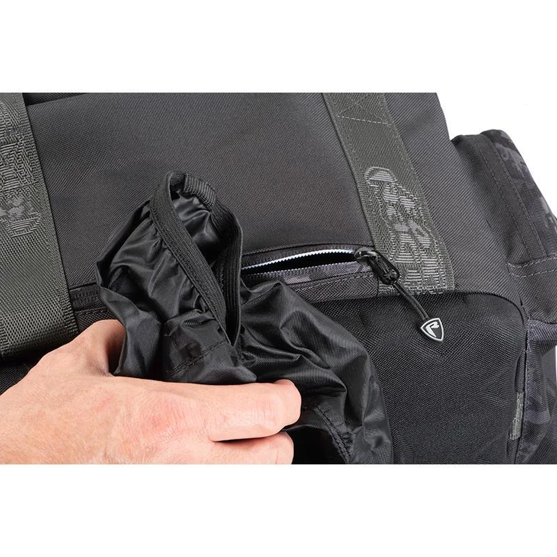 SAC CARRYALL FOX RAGE VOYAGER CAMO MEDIUM – Image 2